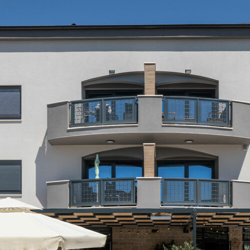 mi_vida Pula Kroatien Appartement Balkon Außenansicht